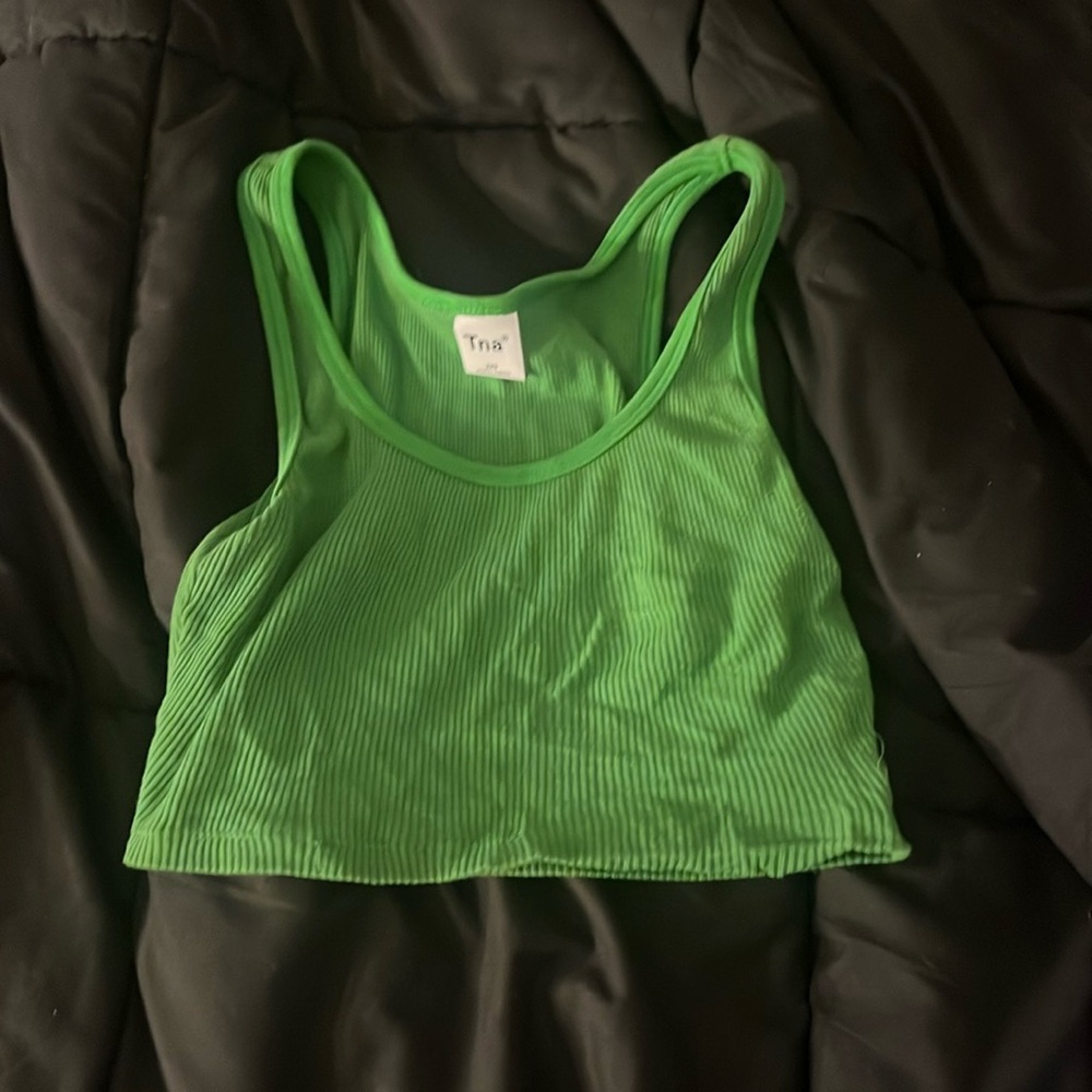Aritzia Tna Green cropped tank